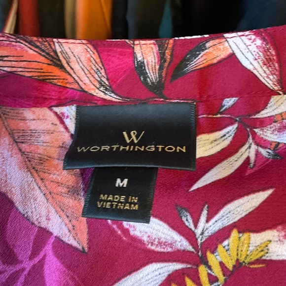 Worthington Burgundy Floral Blouse - Picture 6 of 7